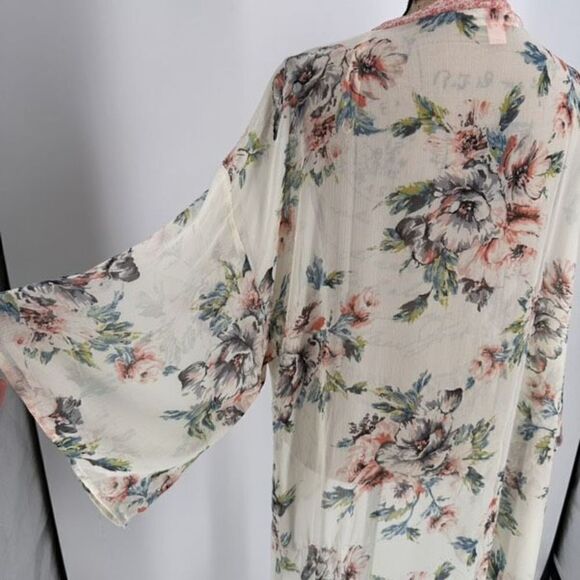 Band of Gypsies Women's Floral Sheer Open Front Kimono Duster Cream Pink Small - Picture 7 of 10